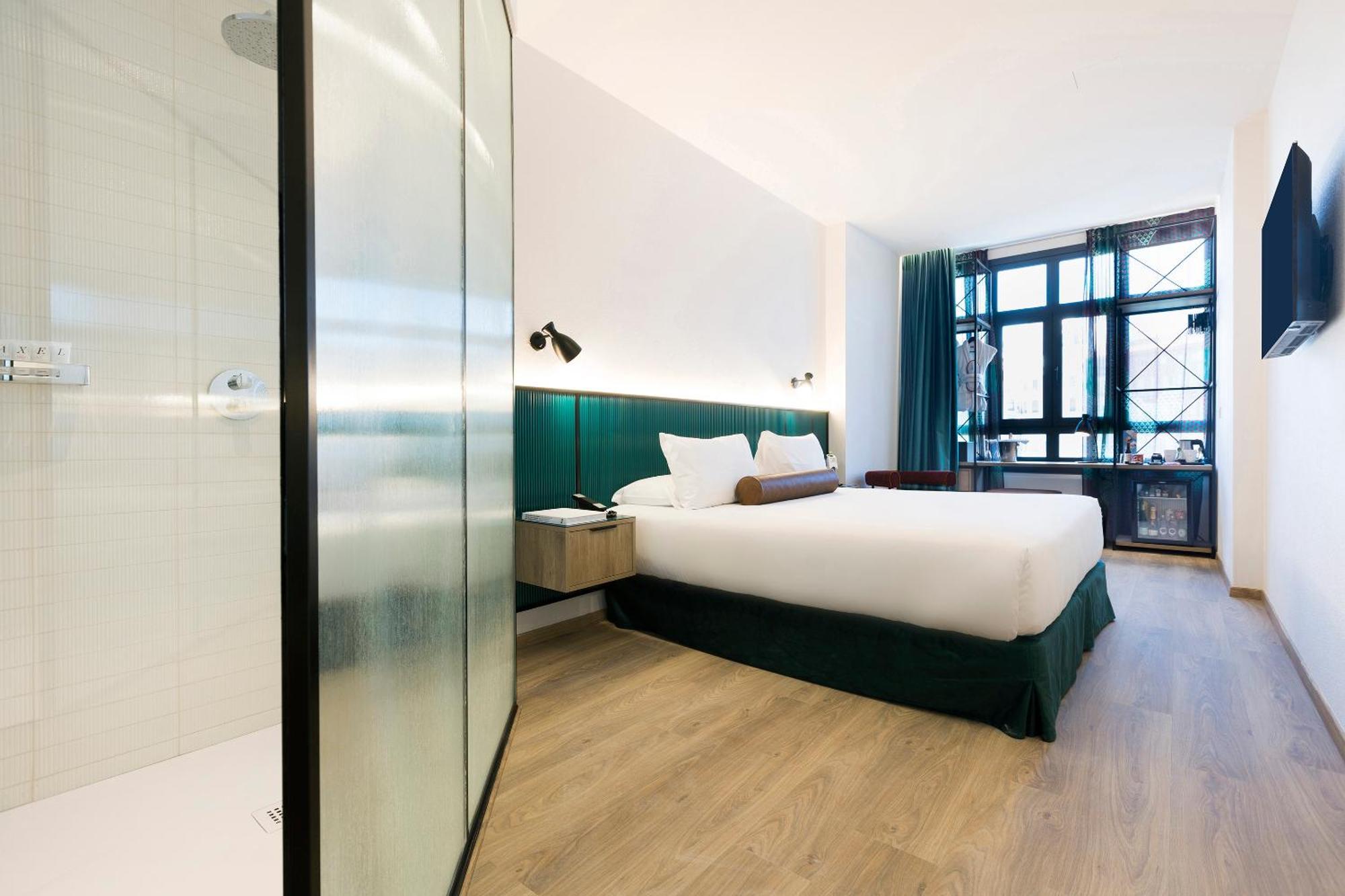 Axel Hotel Bilbao - Adults Only Exterior photo