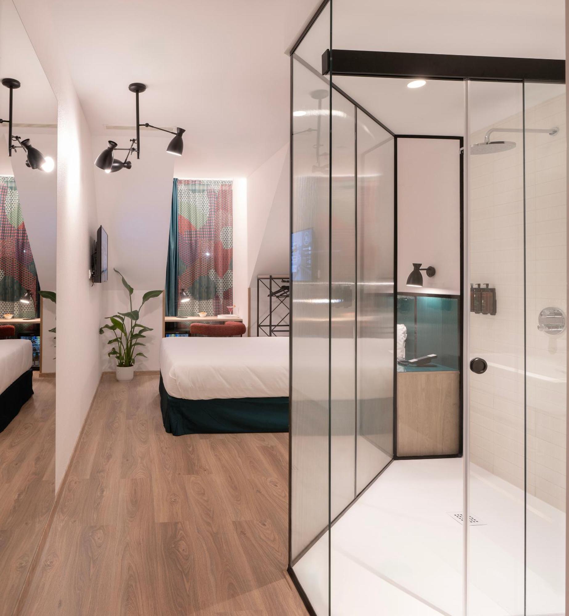 Axel Hotel Bilbao - Adults Only Exterior photo