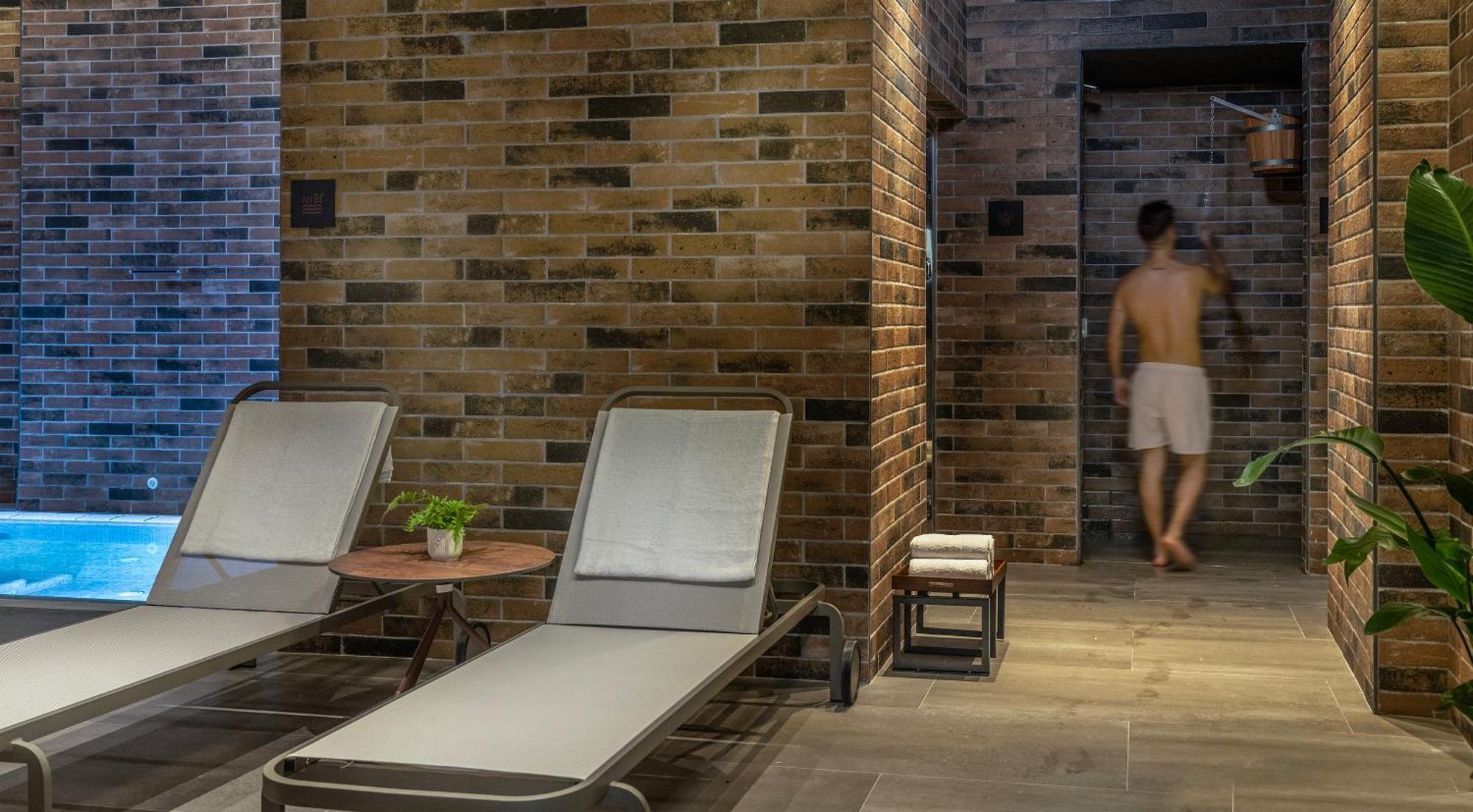 Axel Hotel Bilbao - Adults Only Exterior photo