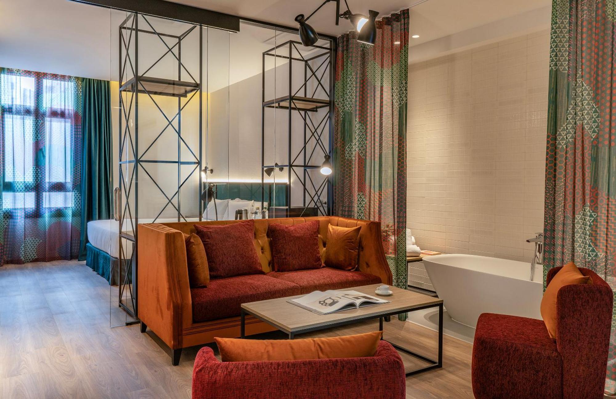 Axel Hotel Bilbao - Adults Only Exterior photo