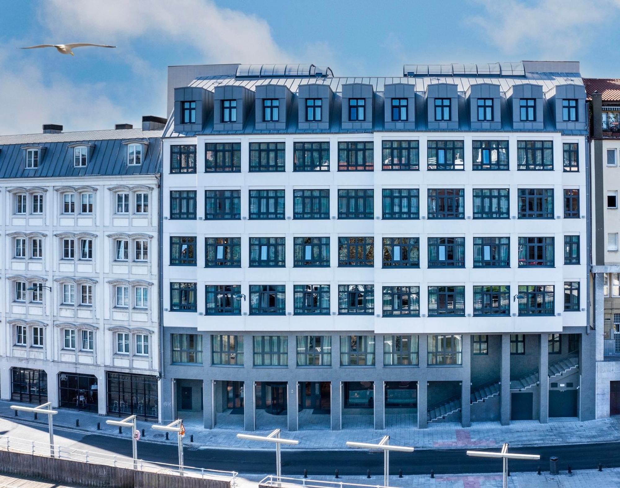 Axel Hotel Bilbao - Adults Only Exterior photo
