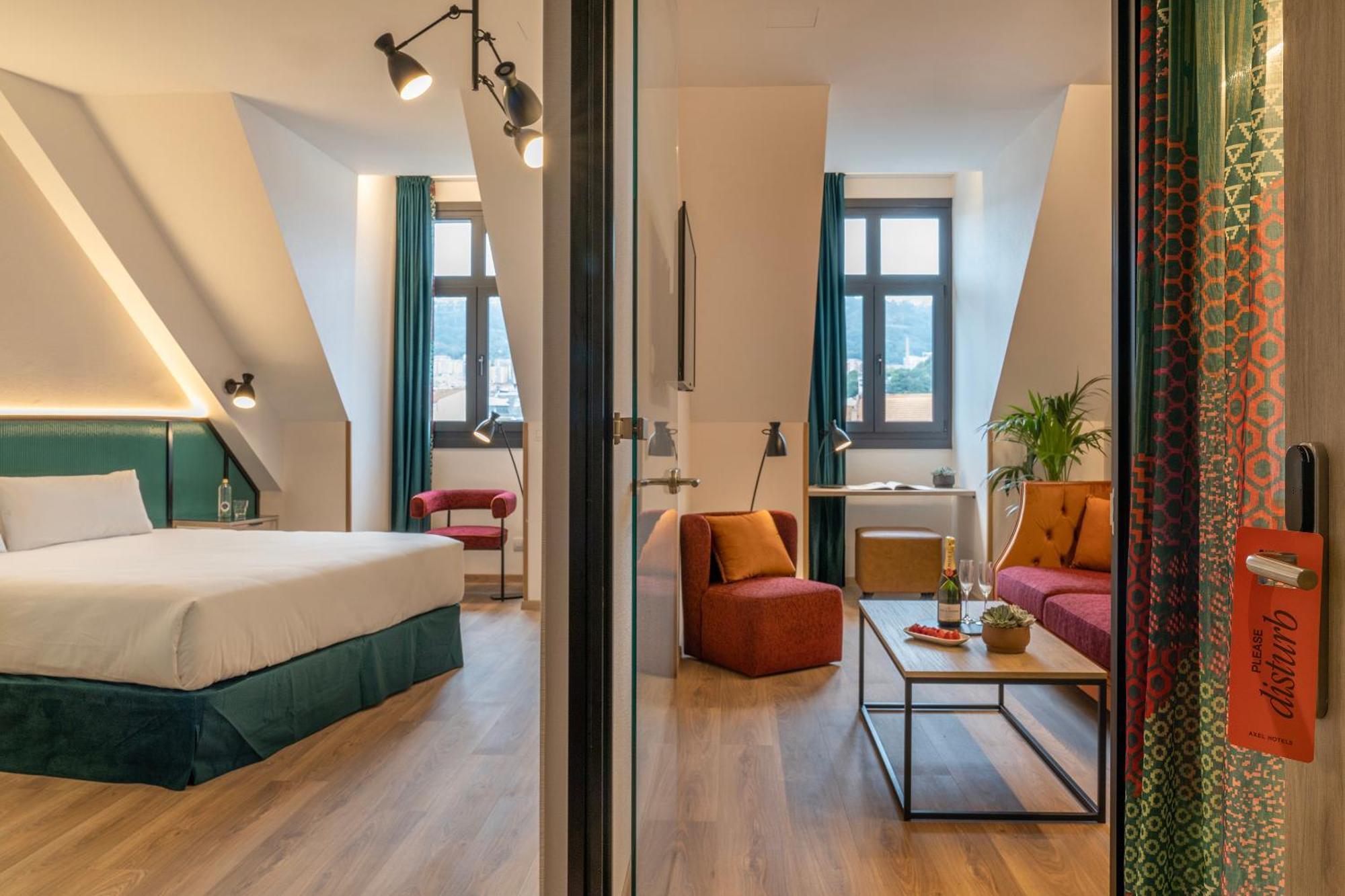 Axel Hotel Bilbao - Adults Only Exterior photo