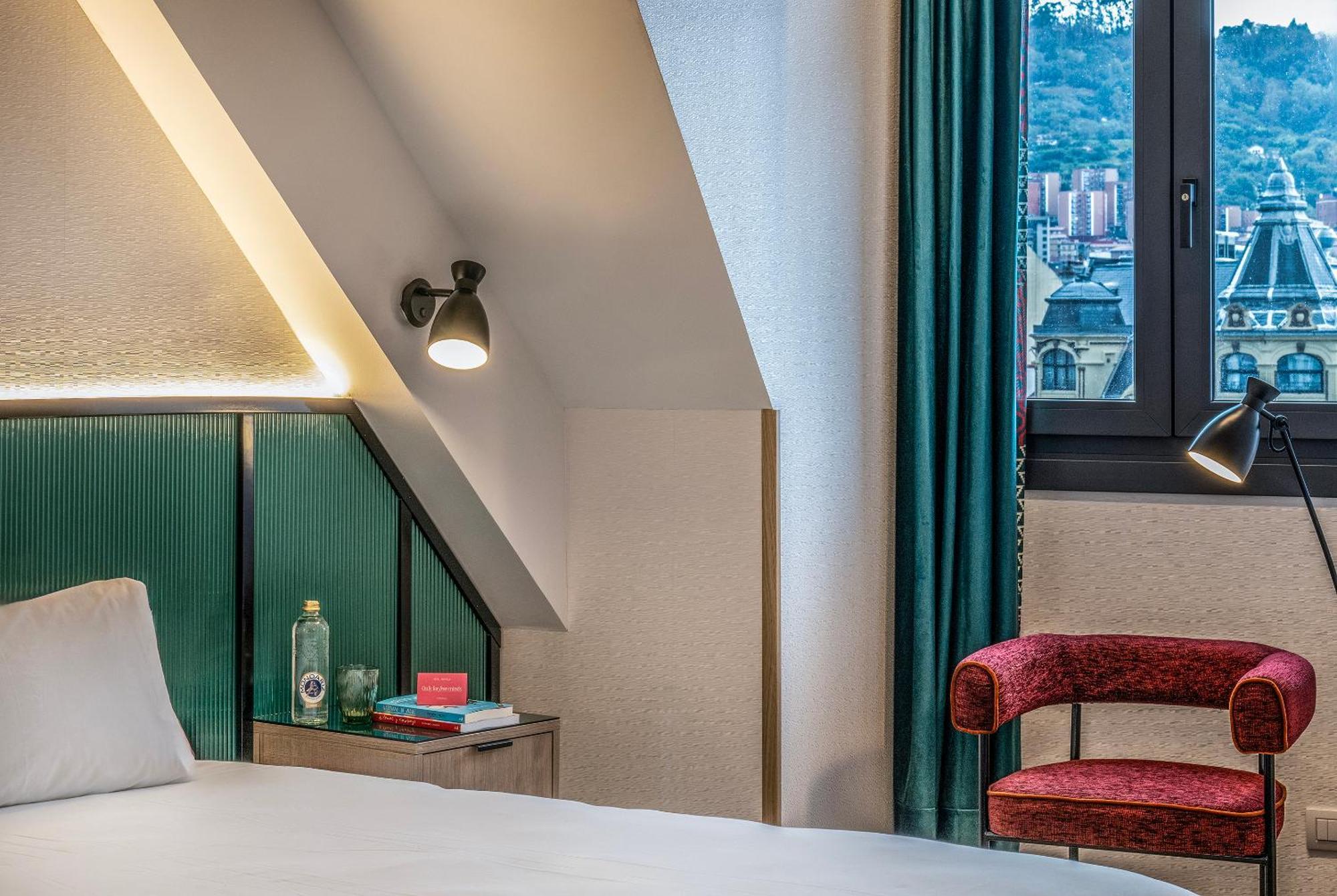 Axel Hotel Bilbao - Adults Only Exterior photo