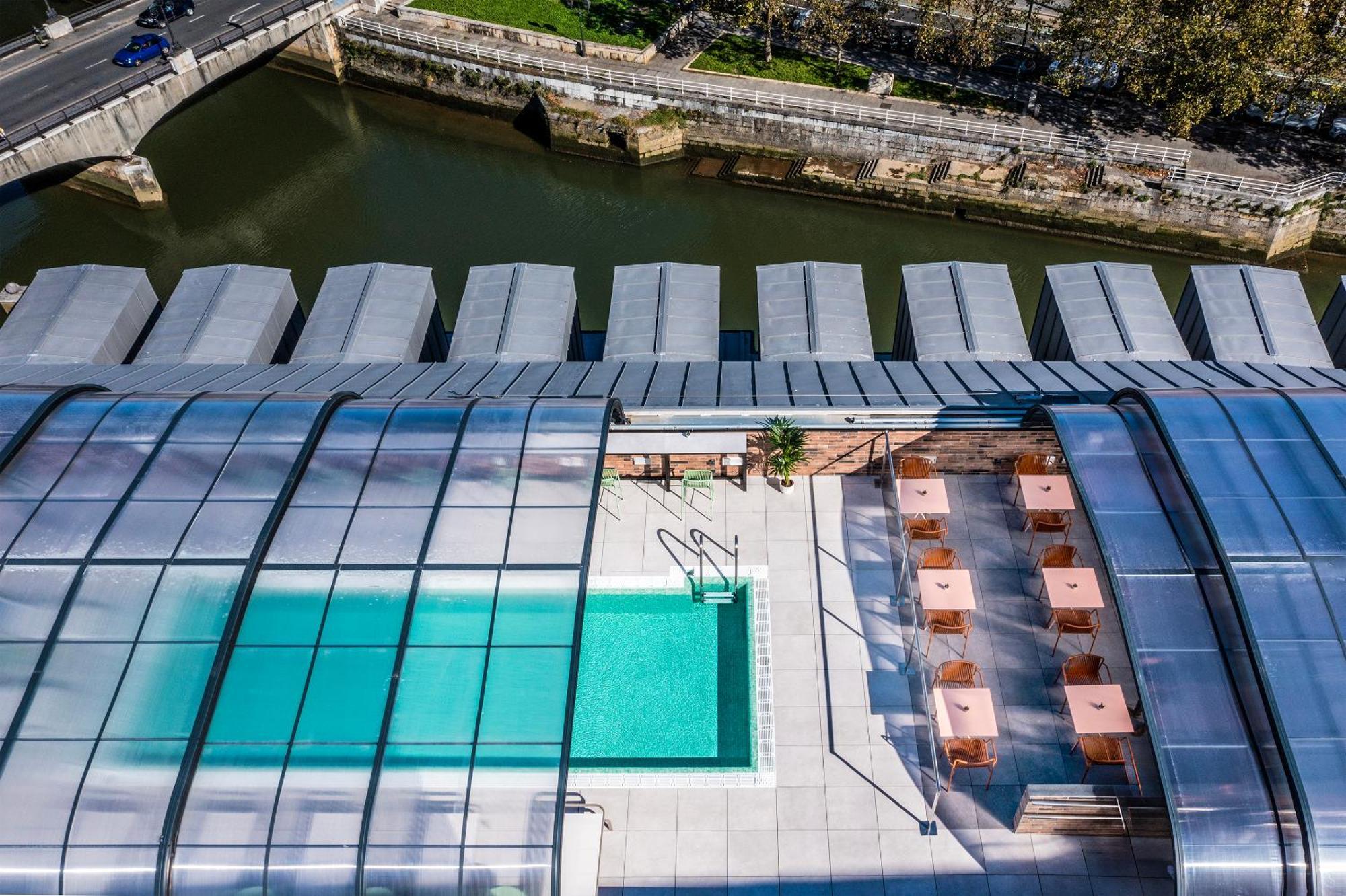 Axel Hotel Bilbao - Adults Only Exterior photo